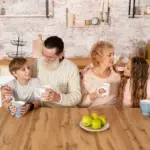 happy family morning routine Netherlands