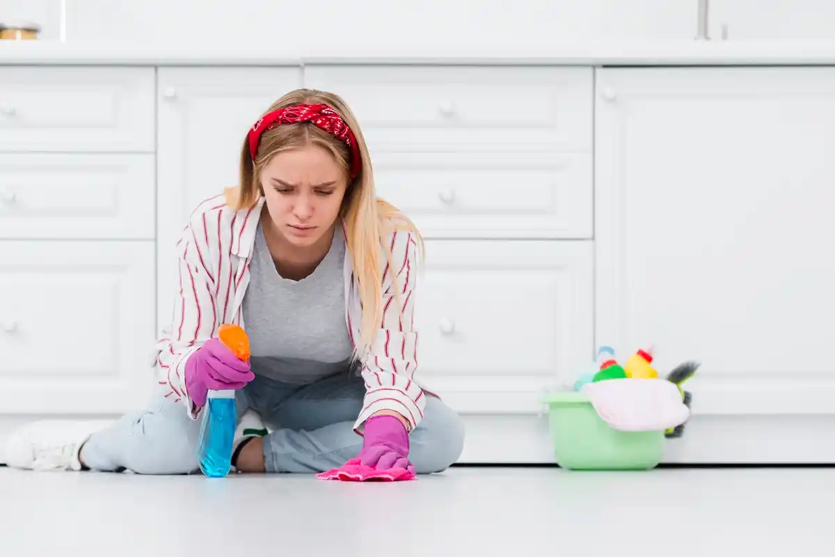 difficult cleaning task kitchen
