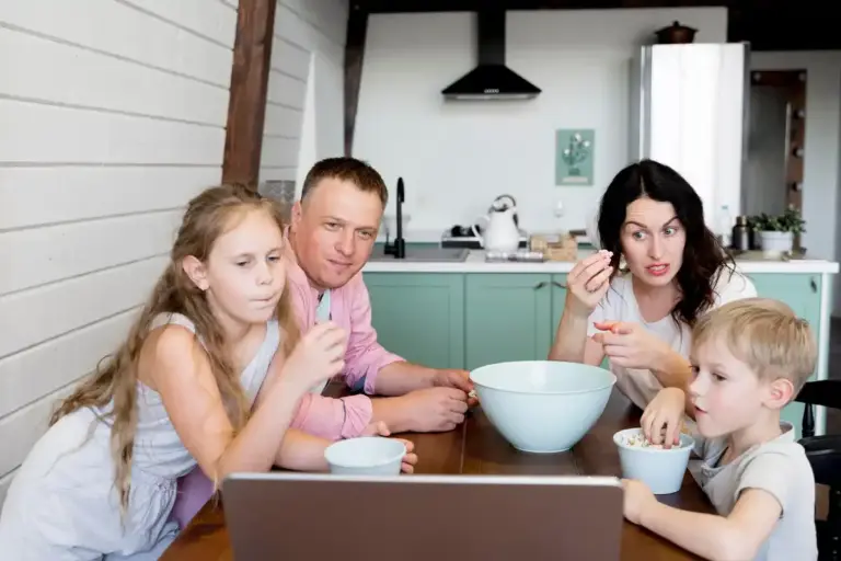 family life hacks with kids at home