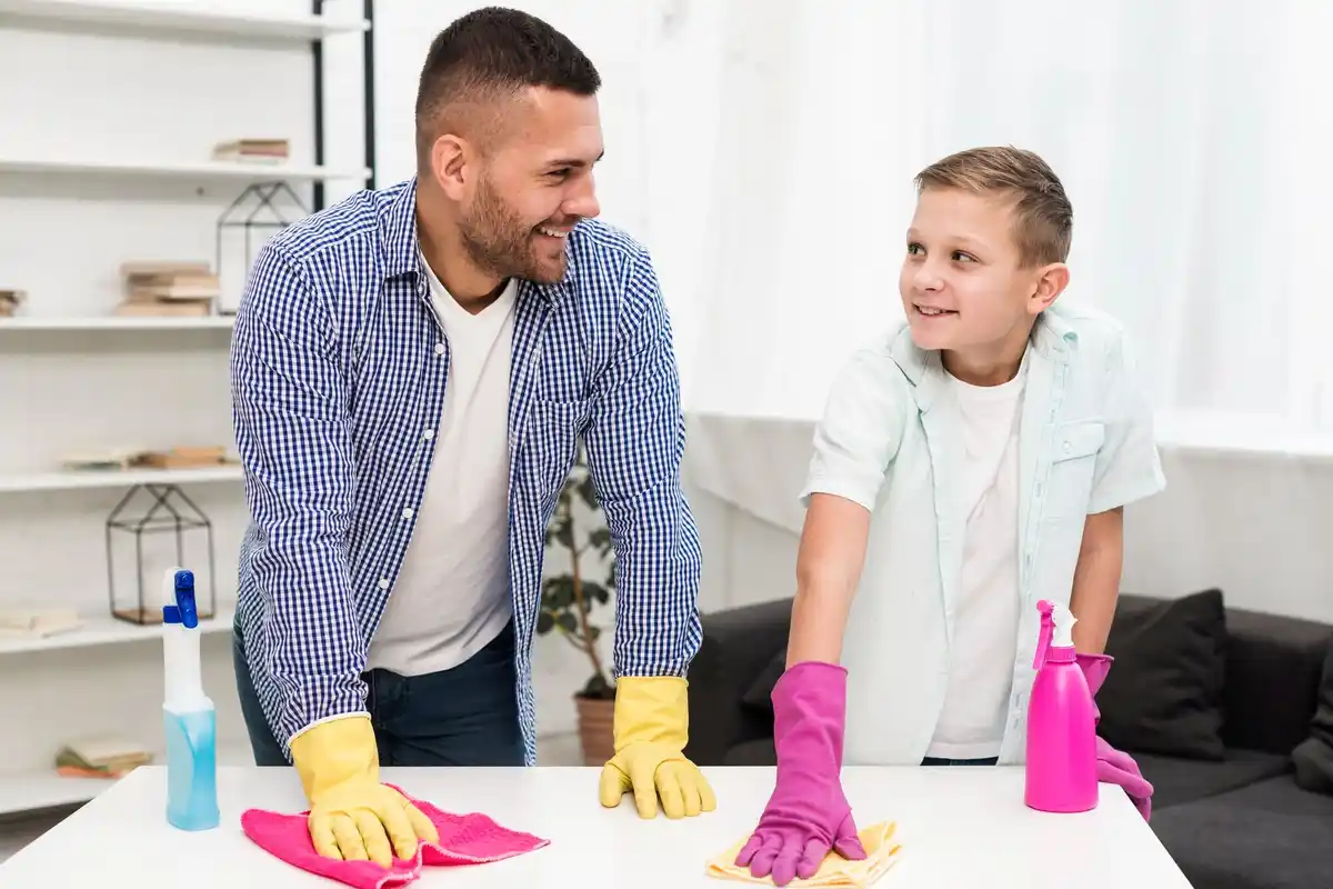 parent cleaning household kids Dutch home tidy