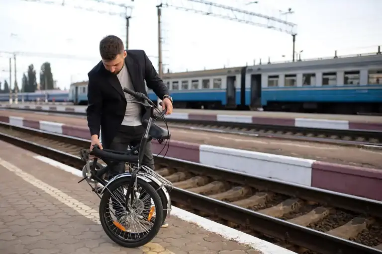 Netherlands travel tips local transport bike train