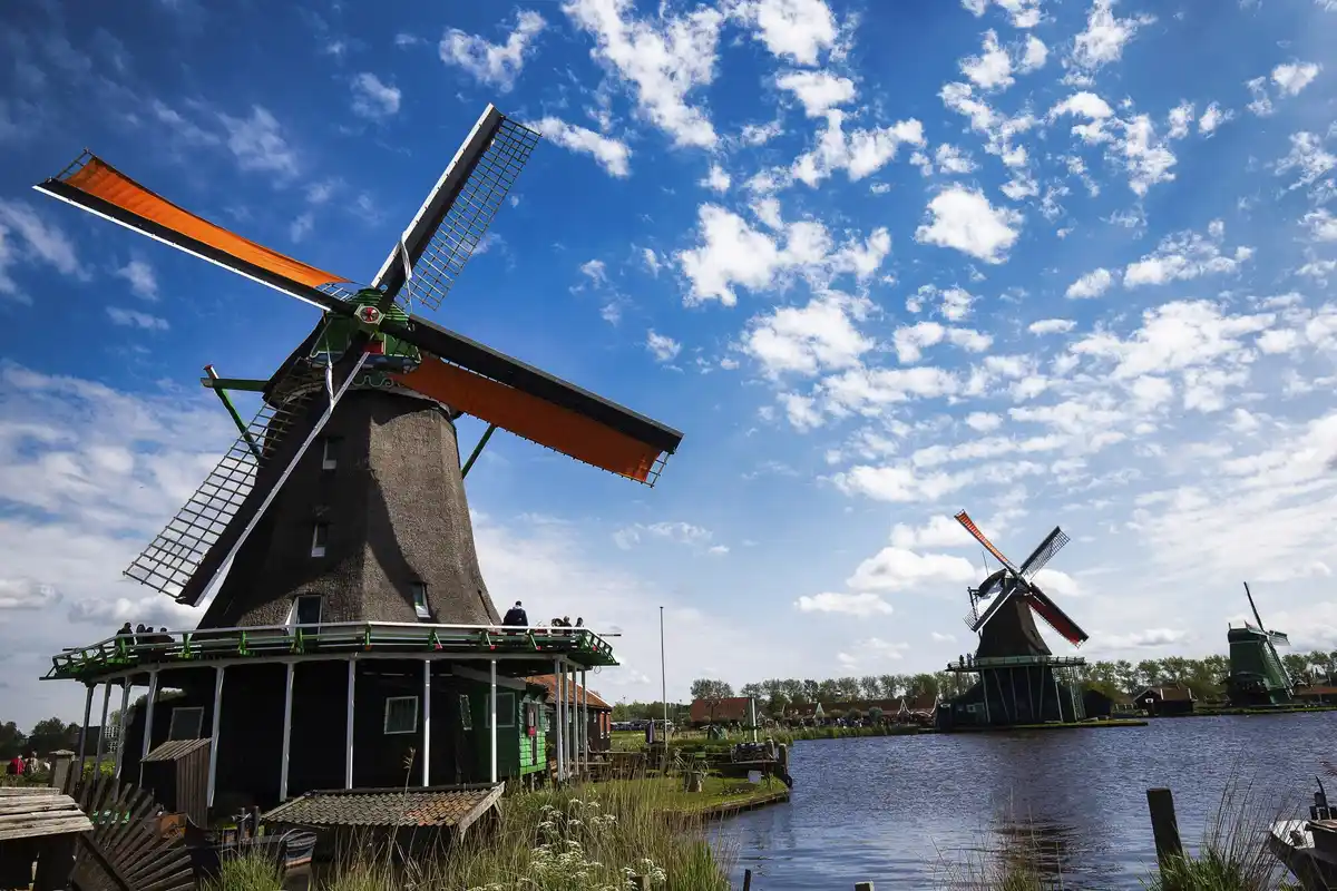 Dutch vacation travel tips Netherlands