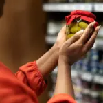 budget saving tips Netherlands grocery market cash only challenge