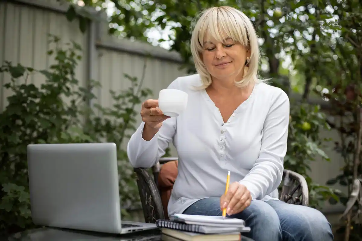 Dutch personal finance tips money saving