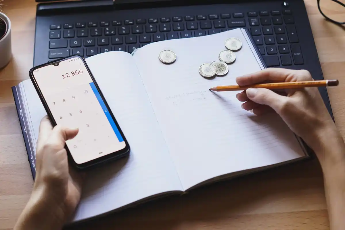 smart personal finance hacks wallet money saving
