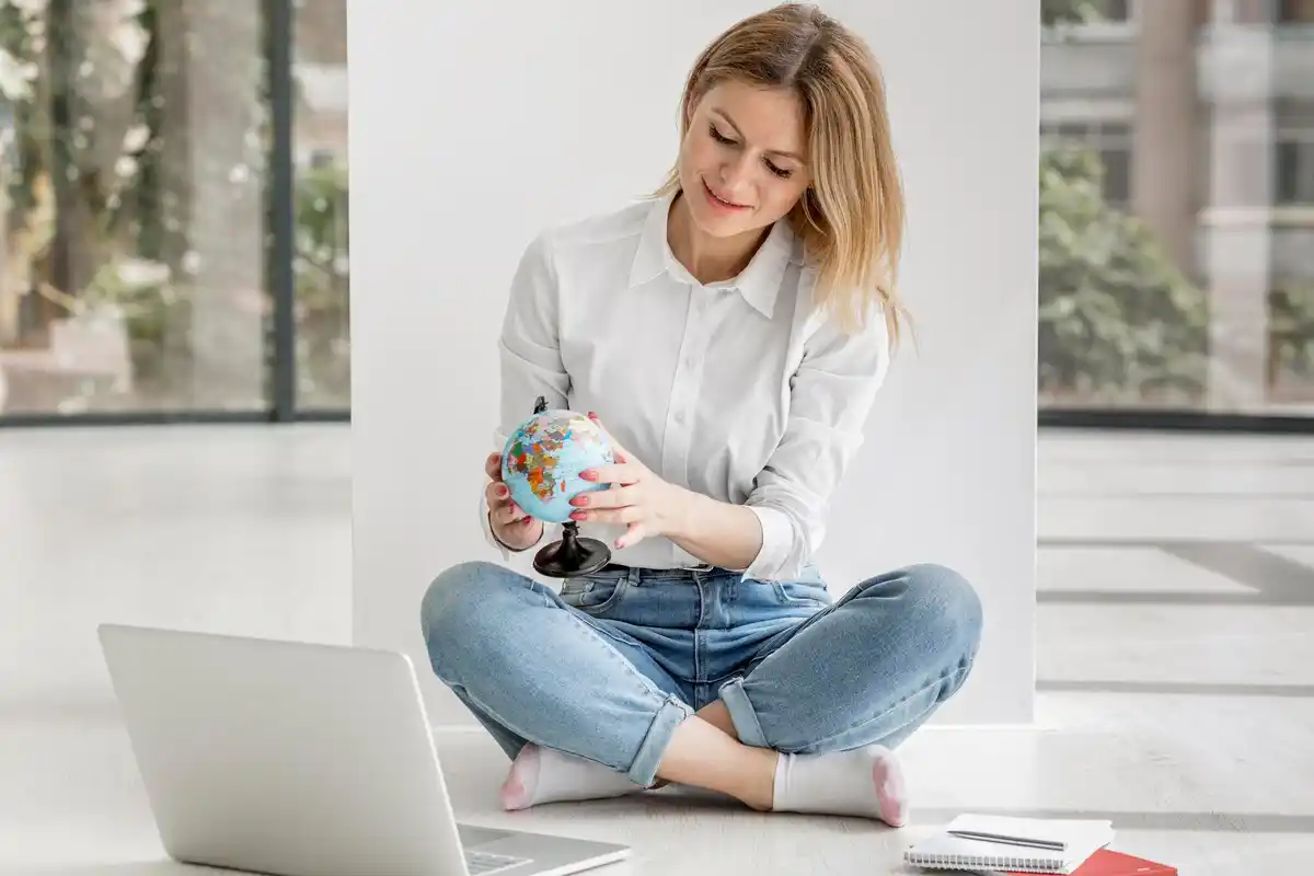 dutch people saving money tips budgeting lifestyle