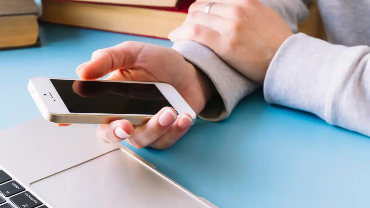 smartphone tech hacks usage