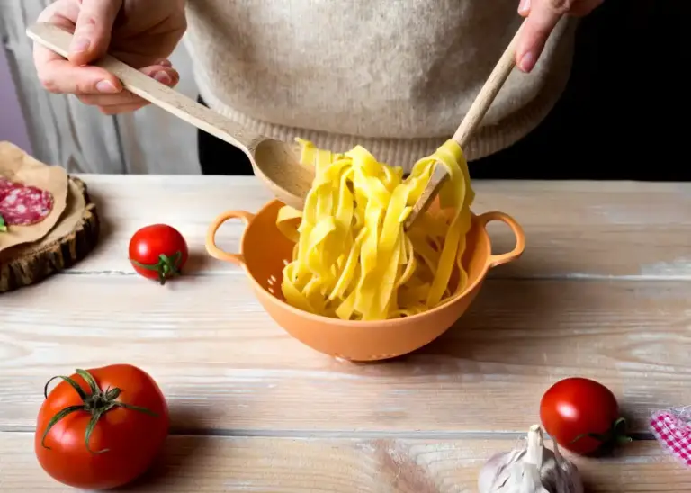 perfect cooked pasta boiling pot kitchen