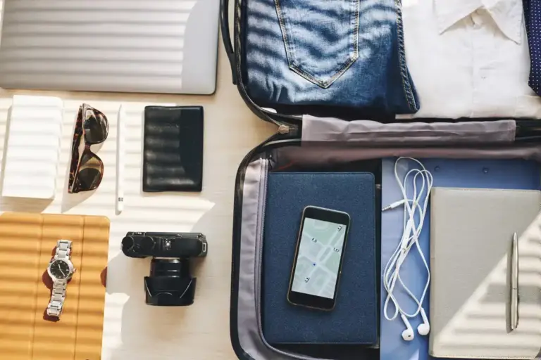 travel hacks packing tips gadgets