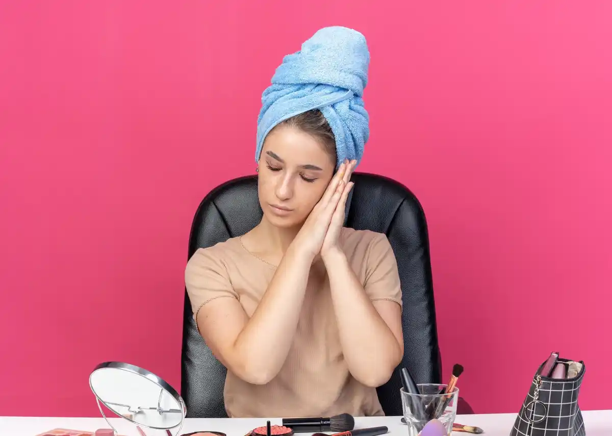 everyday beauty mistakes woman skincare