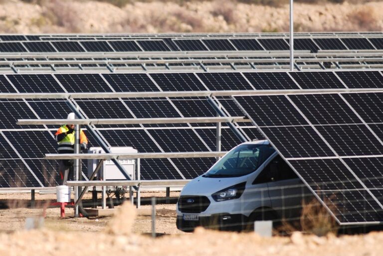 Bakstenen en zand: de nieuwe trend in de energietransitie van Europa