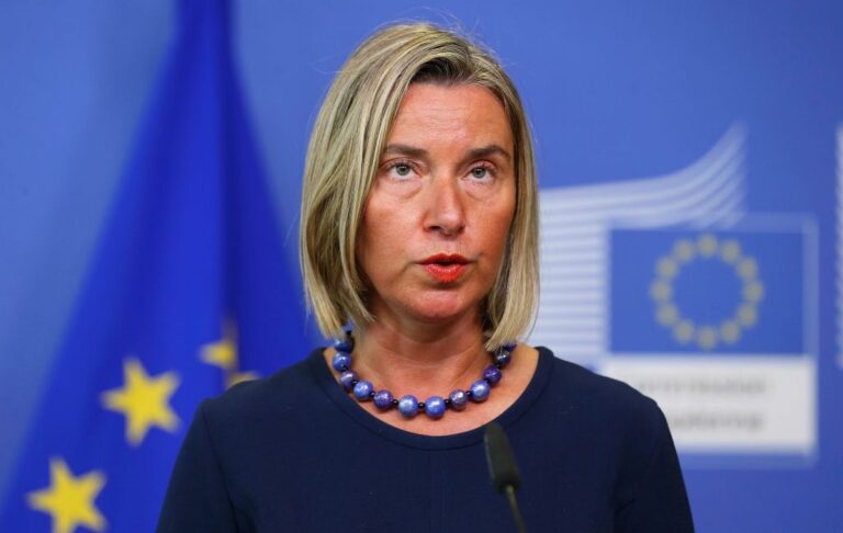 De blokkering van het debat over het corruptieschandaal bij de EEAS door de meerderheid in het Europees Parlement