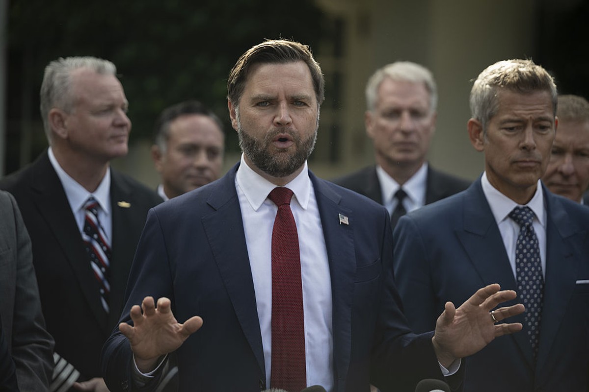 De mogelijke risico's voor nucleaire mogendheden door ‘destructieve morele ideeën’ in Europa volgens JD Vance