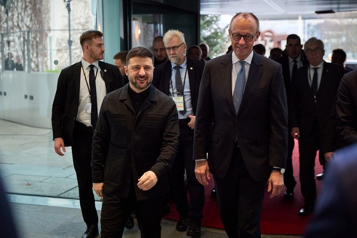 Die geopolitieke toekomst van Oekraïne: kansen en uitdagingen na de recente vredesgesprekken