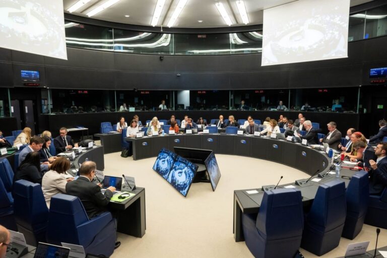 EU Bereikt Akkoord over Vernieuwing van Medicijnenwetgeving na Twintig Jaar