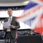 Het Verenigd Koninkrijk start een onderzoek naar buitenlandse inmenging na gevangenisstraf voor ex-Europese Parlementariër wegens Russische omkoping