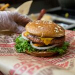 Loopt vast: Parlement en Raad blijven steken in controverse over 'groenteburger'-verbod