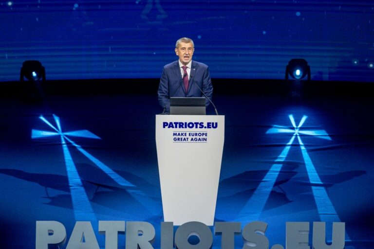 Tsjechië’s Babiš verzet €210 miljard Oekraïne-herstellening en zet de EU onder druk