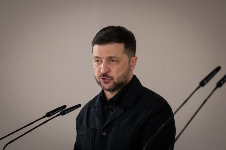 Zelensky overweegt om lidmaatschap bij de NAVO op te geven in ruil voor bindende veiligheidsmaatregelen