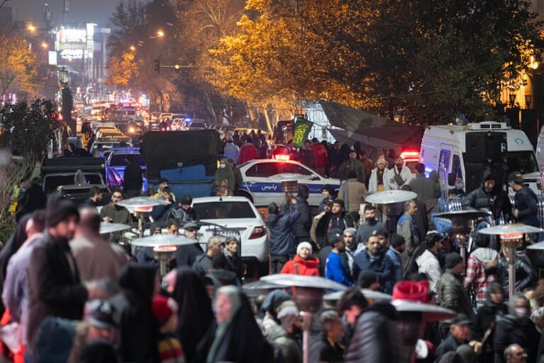 Iranse protesten versterken zich ondanks geweld en internetonderbrekingen