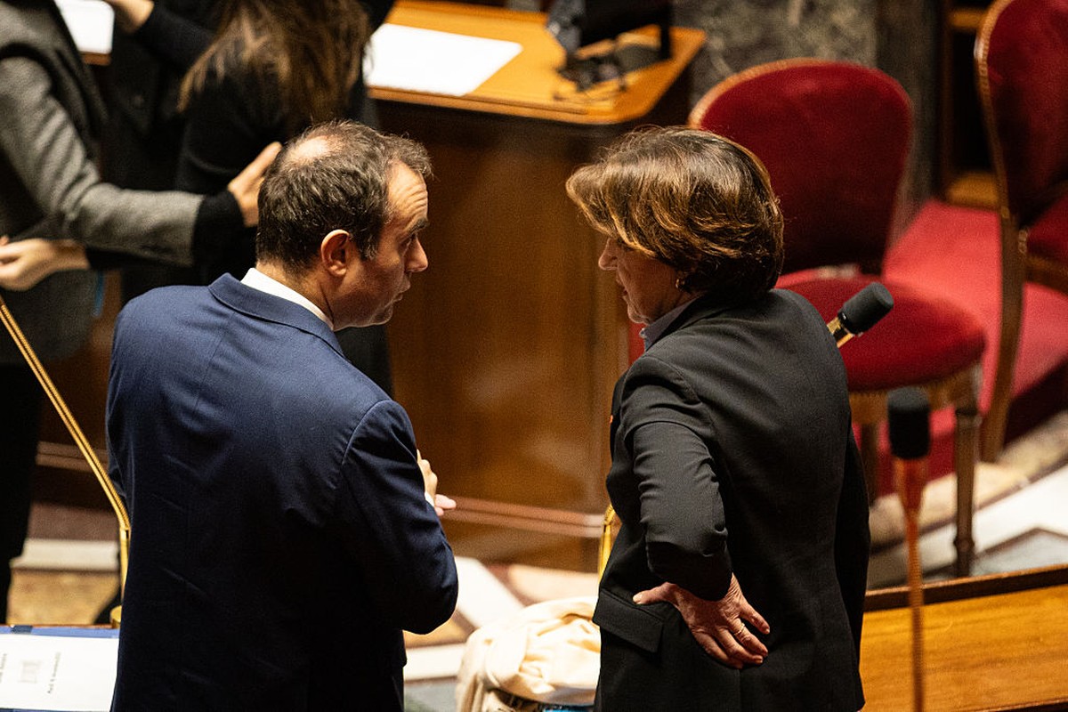 Nederlandse versie: France Lanceert Nieuwe Concessies te Midden van Staking en Protesten onder Boeren