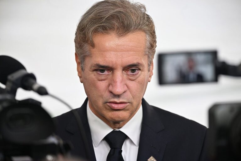 Slovenië’s premier onder vuur na beschuldigingen van integriteitsinbreuk