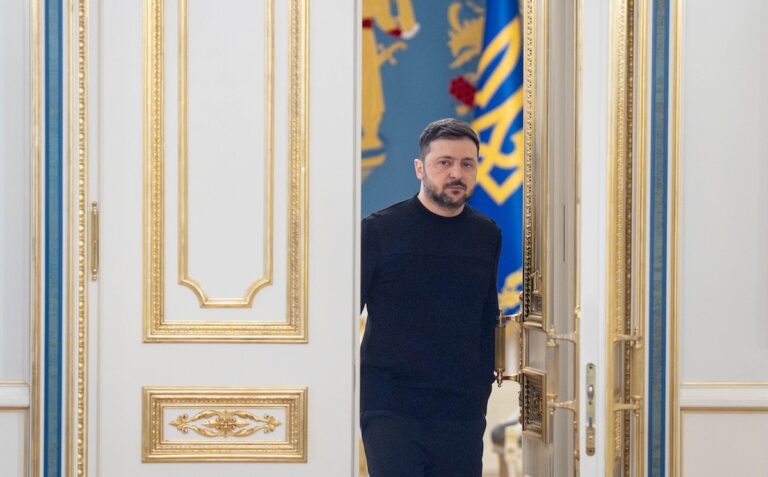 Volodymyr Zelensky kondigt noodtoestand aan in Oekraïens energiesysteem vanwege Russische aanvallen